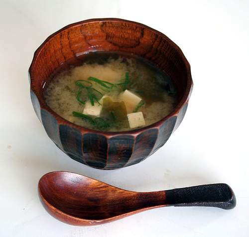 سوپ میسو با جلبک